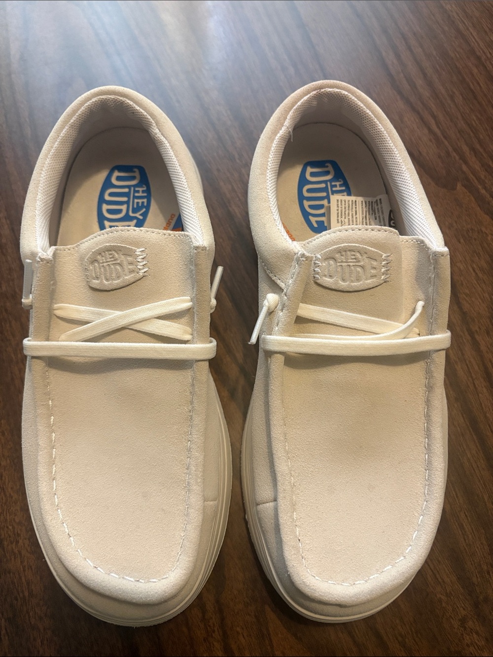 Hey Dude Size 9 Women’s Wendy Comf Suede Ivory Slip On Moccasin Sneakers